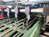 Trainingsbuchstick- und Klappmaschine